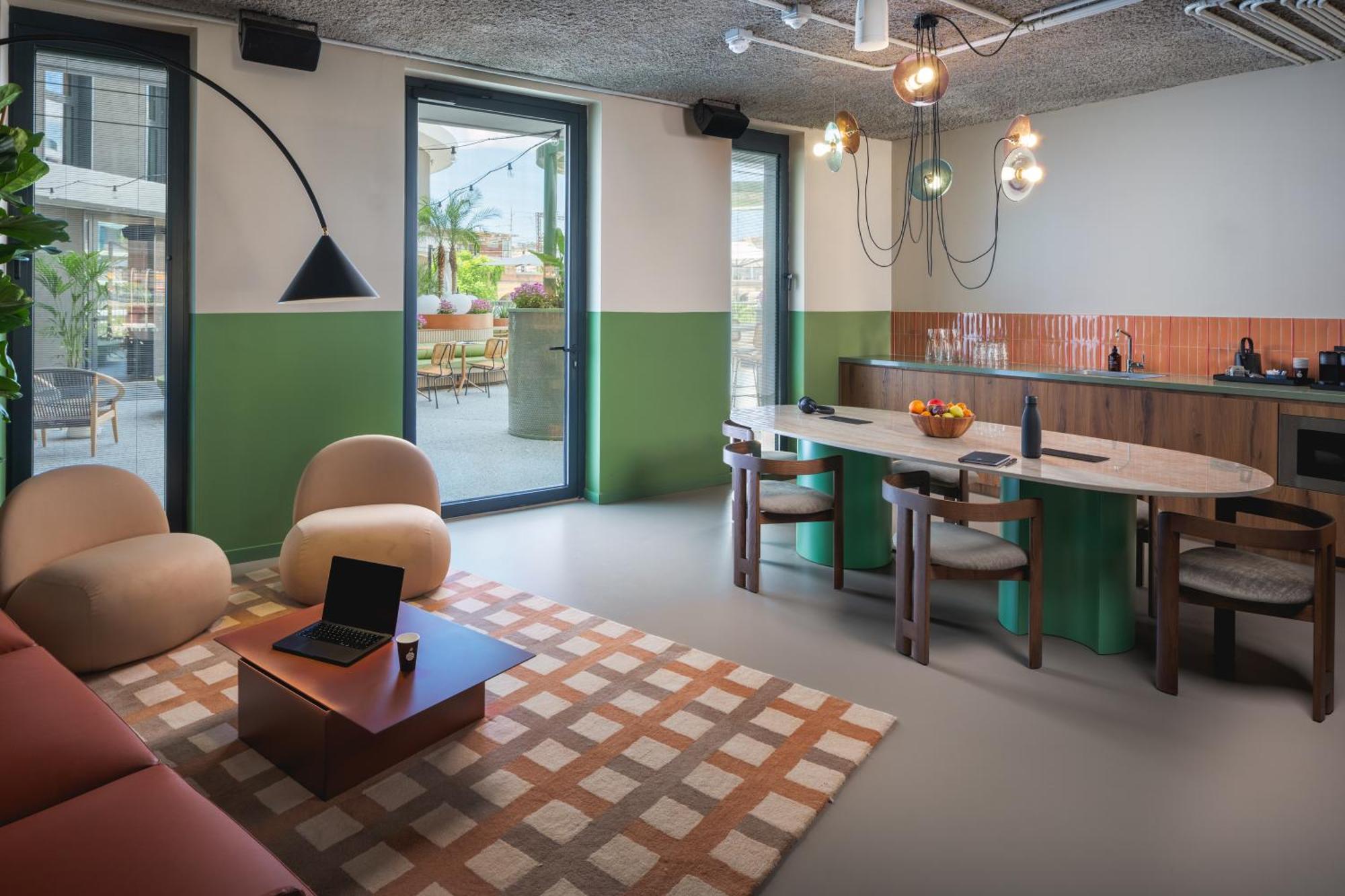 The Social Hub Extended Aparthotel